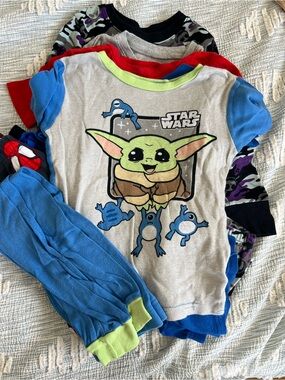 Star Wars Baby Yoda (Grogu) pajama sets bundle Disney pajamas